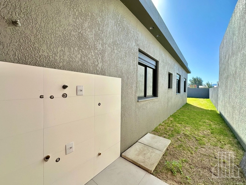 LINDA CASA LOCALIZADA NO BAIRRO JARDIM BEIRA MAR!: 10ª foto da galeria de imagens do imóvel