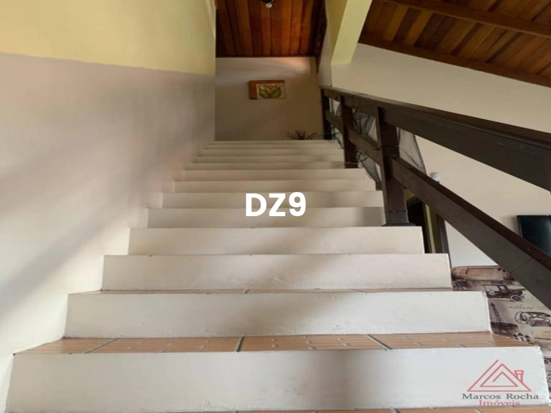 CASA DE 4 DORMITÓRIOS SENDO 2 SUÍTES!: 3ª foto da galeria de imagens do imóvel