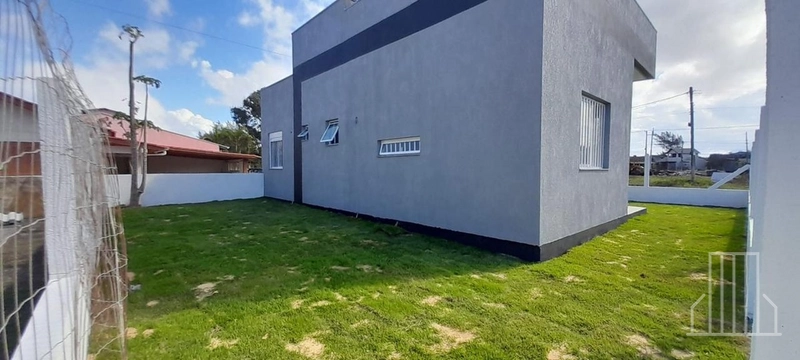 LINDÍSSIMA CASA À VENDA NO BAIRRO PRAIA DO BARCO EM CAPÃO DA CANOA: 6ª foto da galeria de imagens do imóvel