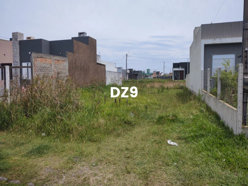 OPORTUNIDADE ÚNICA: TERRENO BEM LOCALIZADO À VENDA!: 1ª foto da galeria de imagens do imóvel