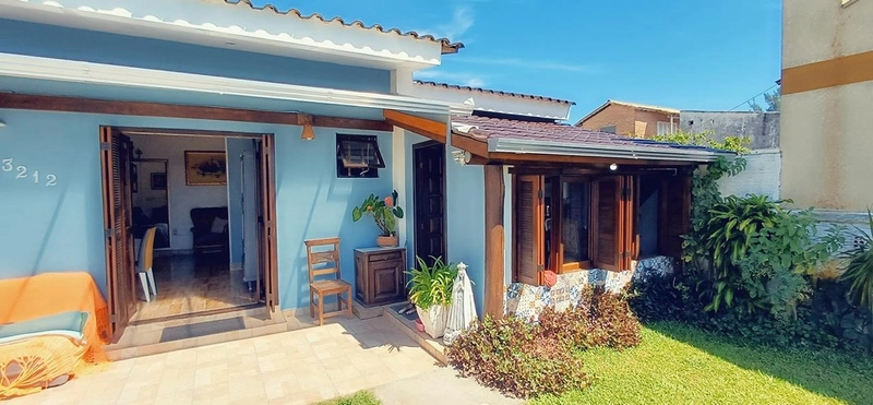 Imóvel com Casa de 1 Dormitório, JK e Piscina em Capão Novo: 5ª foto da galeria de imagens do imóvel