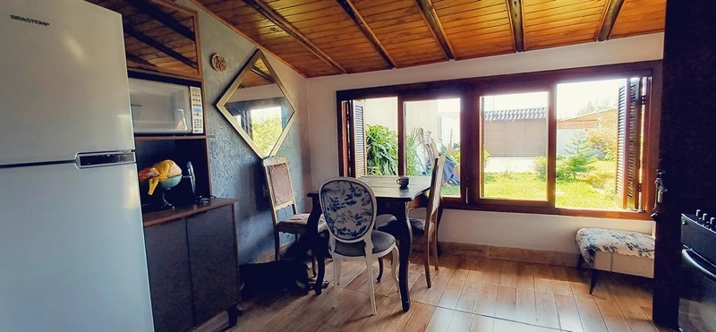 Imóvel com Casa de 1 Dormitório, JK e Piscina em Capão Novo: 13ª foto da galeria de imagens do imóvel