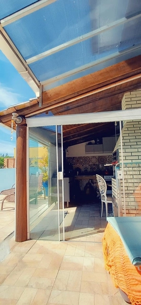 Imóvel com Casa de 1 Dormitório, JK e Piscina em Capão Novo: 30ª foto da galeria de imagens do imóvel