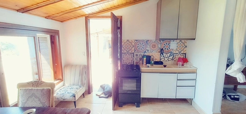Imóvel com Casa de 1 Dormitório, JK e Piscina em Capão Novo: 15ª foto da galeria de imagens do imóvel