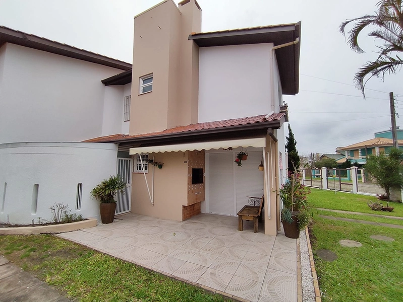 LINDO SOBRADO A VENDA EM CAPÃO NOVOI! CONFIRA: 3ª foto da galeria de imagens do imóvel