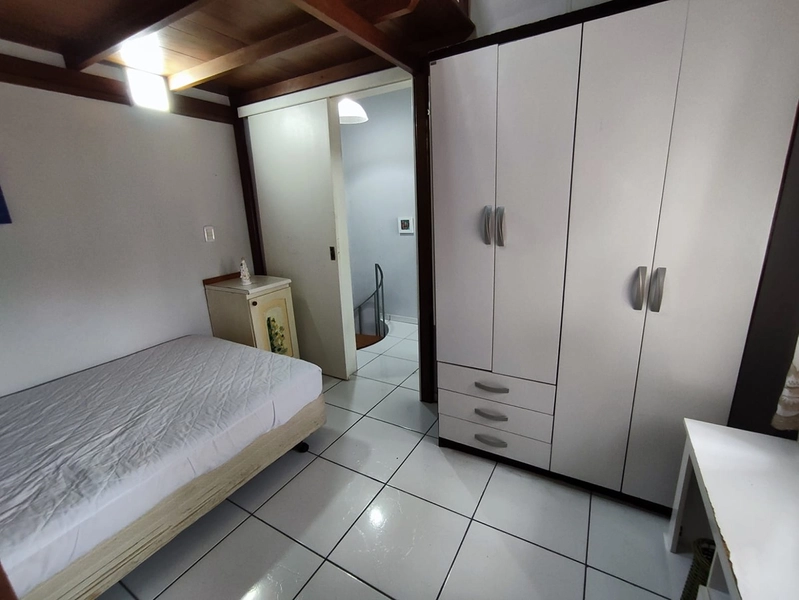 LINDO SOBRADO A VENDA EM CAPÃO NOVOI! CONFIRA: 17ª foto da galeria de imagens do imóvel