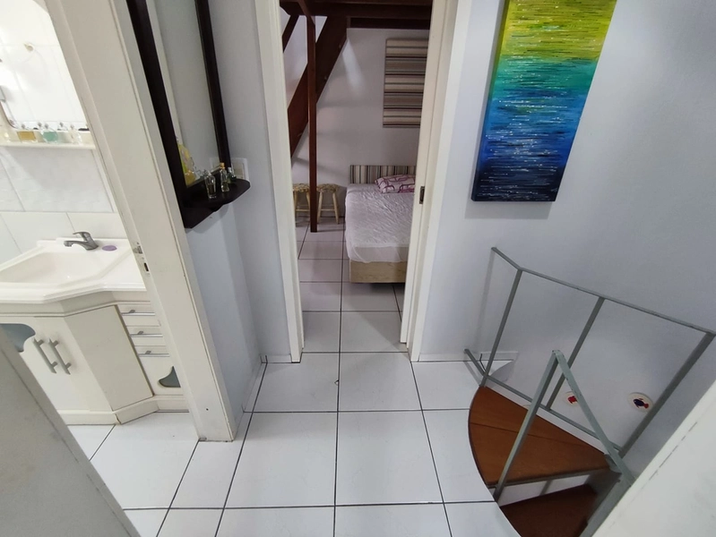 LINDO SOBRADO A VENDA EM CAPÃO NOVOI! CONFIRA: 9ª foto da galeria de imagens do imóvel