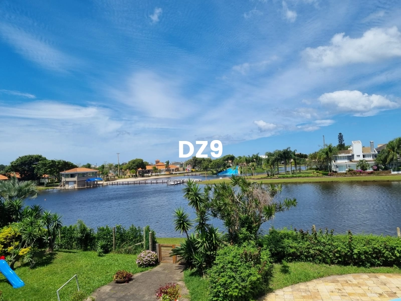 CASA EM CONDOMINIO FECHADO COM 4 SUITES: 9ª foto da galeria de imagens do imóvel