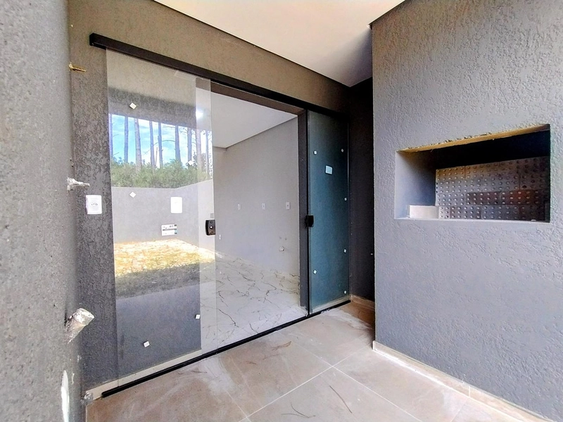 Casa de Alto Padrão a 350 Metros do Mar com Suíte e Pátio Amplo: 19ª foto da galeria de imagens do imóvel