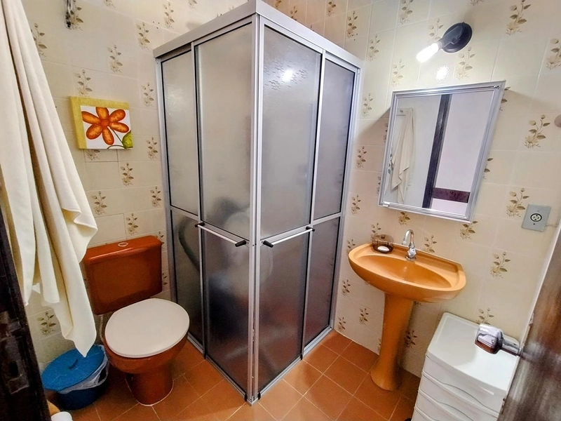 Sobrado Mobiliado com 2 Dormitórios no Posto 4: 13ª foto da galeria de imagens do imóvel