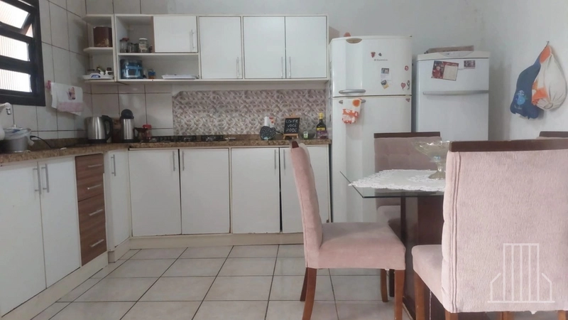 LINDA CASA À VENDA NO BAIRRO SÃO JORGE EM CAPÃO DA CANOA!: 5ª foto da galeria de imagens do imóvel