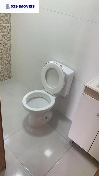 ÓTIMA CASA À VENDA NO BAIRRO CAPÃO NOVO, PRÓXIMA AO MAR: 15ª foto da galeria de imagens do imóvel