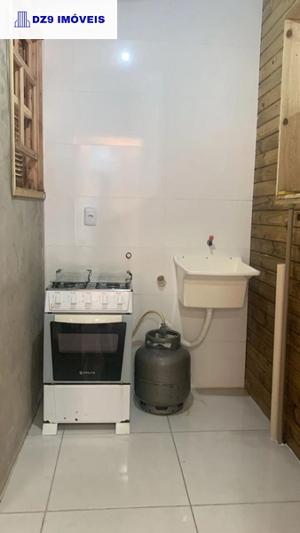 ÓTIMA CASA À VENDA NO BAIRRO CAPÃO NOVO, PRÓXIMA AO MAR: 9ª foto da galeria de imagens do imóvel