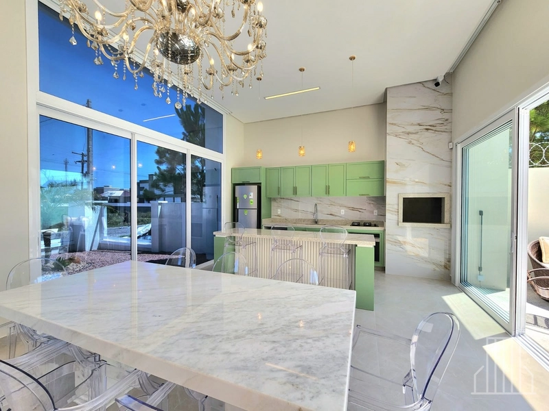 BELÍSSIMA  CASA A VENDA COM 3 DORMITÓRIOS E 1 SUÍTE!: 7ª foto da galeria de imagens do imóvel