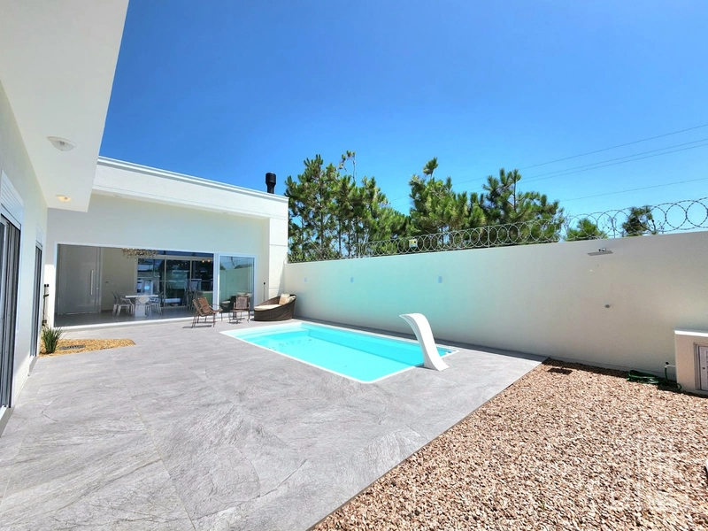 BELÍSSIMA  CASA A VENDA COM 3 DORMITÓRIOS E 1 SUÍTE!: 20ª foto da galeria de imagens do imóvel