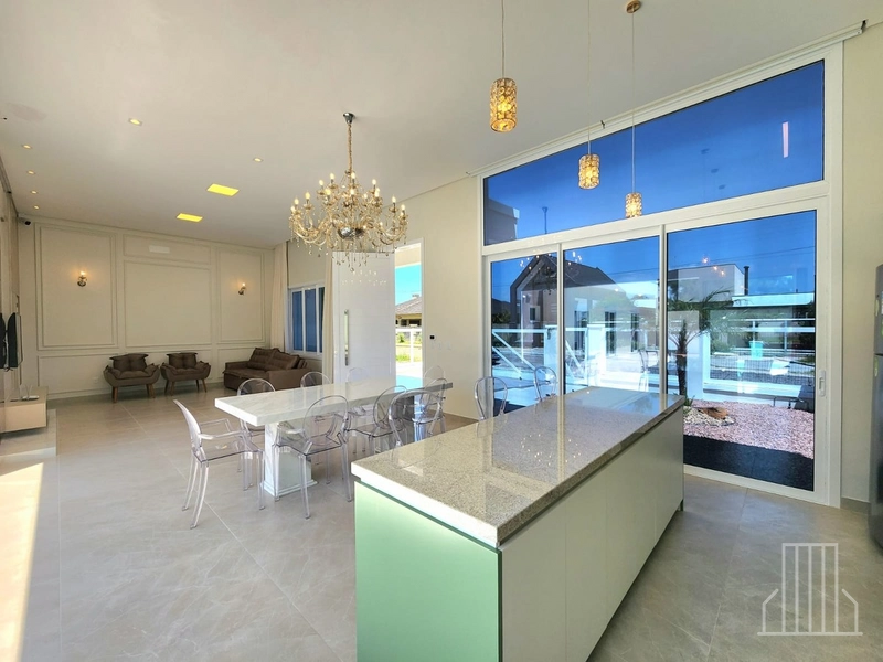 BELÍSSIMA  CASA A VENDA COM 3 DORMITÓRIOS E 1 SUÍTE!: 8ª foto da galeria de imagens do imóvel