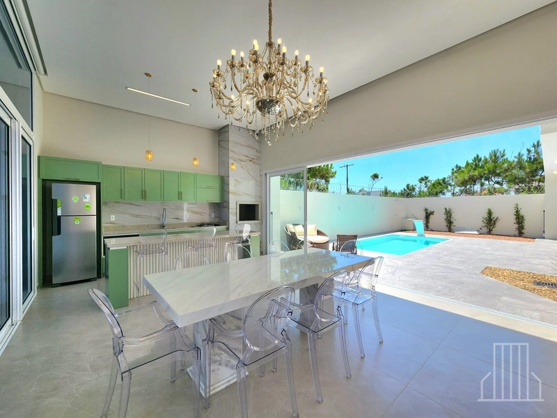 BELÍSSIMA  CASA A VENDA COM 3 DORMITÓRIOS E 1 SUÍTE!: 4ª foto da galeria de imagens do imóvel