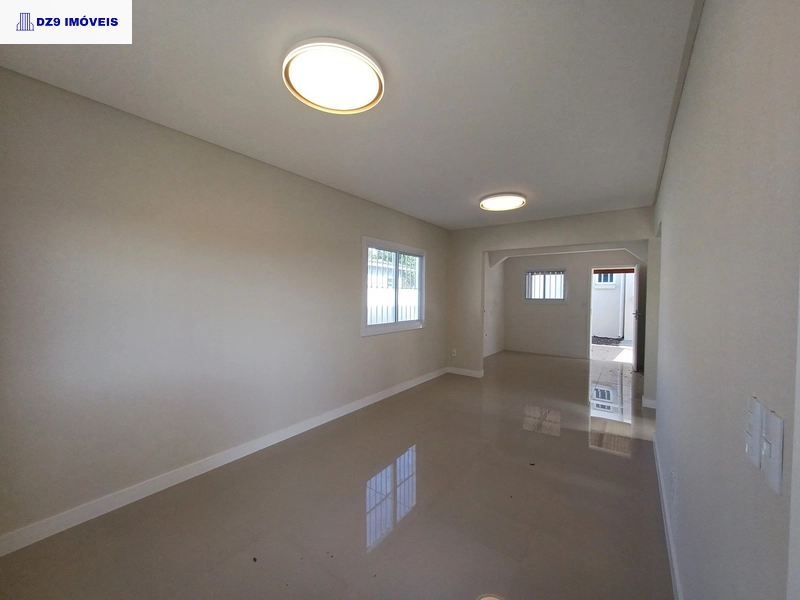 EXCELENTE IMÓVEL À VENDA NO BAIRRO CAPÃO NOVO!: 7ª foto da galeria de imagens do imóvel