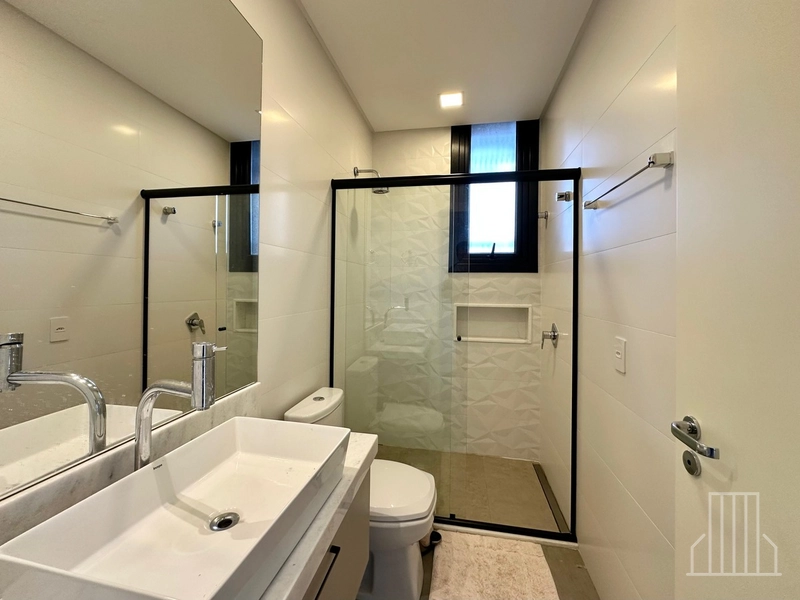 Mansão de Luxo à Venda na Enseada Lagos - Oportunidade Imperdível!: 9ª foto da galeria de imagens do imóvel