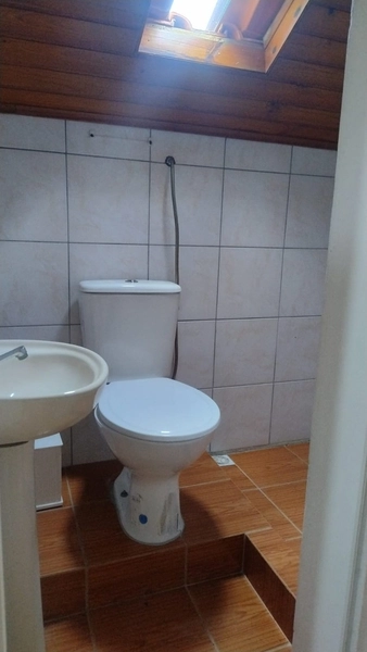 Residência com 3 Dormitórios e Excelente Aproveitamento de Espaço no Bairro Capão Novo!: 15ª foto da galeria de imagens do imóvel