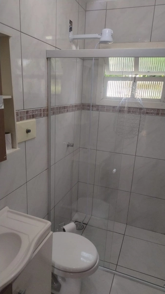 Residência com 3 Dormitórios e Excelente Aproveitamento de Espaço no Bairro Capão Novo!: 14ª foto da galeria de imagens do imóvel