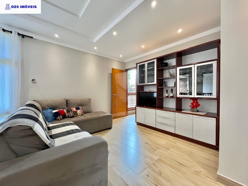 Lindo Sobrado a venda em Capão Novo a 250m do Mar!: 8ª foto da galeria de imagens do imóvel