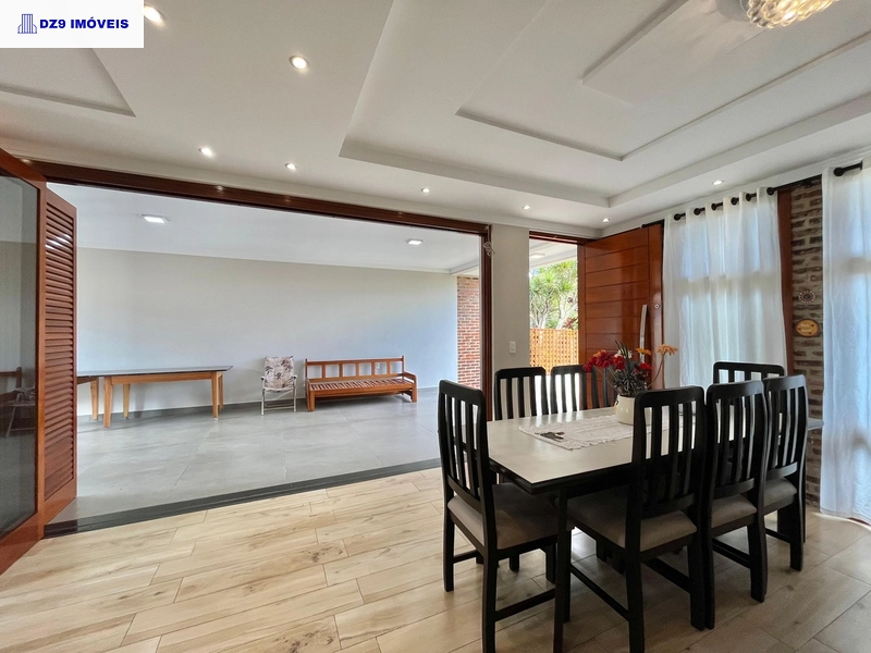 Lindo Sobrado a venda em Capão Novo a 250m do Mar!: 13ª foto da galeria de imagens do imóvel