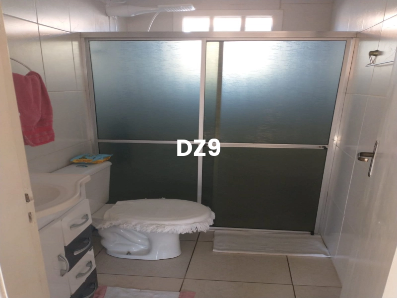 CASA COM 3 DORMITÓRIOS, SENDO 1 SUÍTE, BEM LOCALIZADA!: 15ª foto da galeria de imagens do imóvel