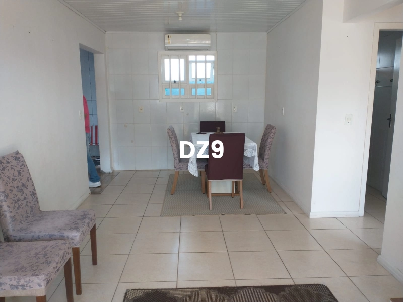 CASA COM 3 DORMITÓRIOS, SENDO 1 SUÍTE, BEM LOCALIZADA!: 11ª foto da galeria de imagens do imóvel