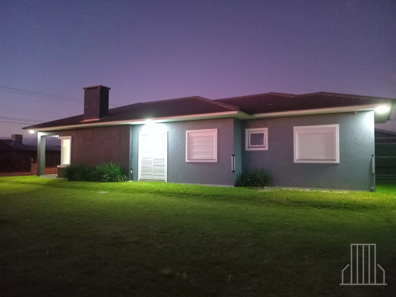 LINDA CASA À VENDA NO BAIRRO NOIVA DO MAR – XANGRI-LÁ!: 7ª foto da galeria de imagens do imóvel