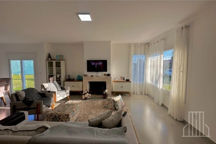 LINDA CASA À VENDA NO BAIRRO NOIVA DO MAR – XANGRI-LÁ!: 8ª foto da galeria de imagens do imóvel