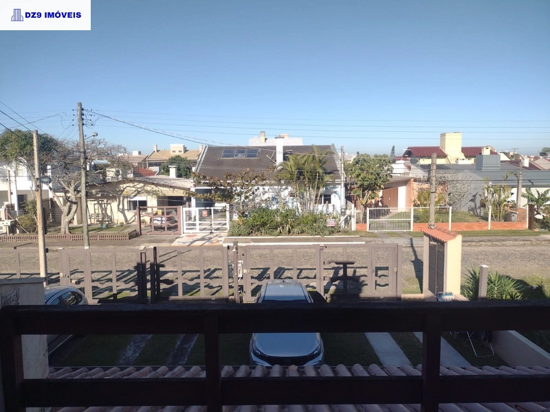 SOBRADO A VENDA EM CAPÃO NOVO!: 3ª foto da galeria de imagens do imóvel