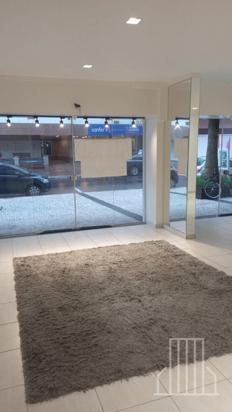 SALA COMERCIAL NO CENTRO DE CAPÃO DA CANOA, PRÓXIMA AO MAR!: 8ª foto da galeria de imagens do imóvel