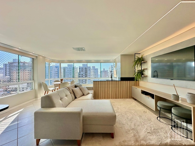 LINDO APARTAMENTO À VENDA NO BAIRRO ZONA NOVA EM CAPÃO DA CANOA!: 2ª foto da galeria de imagens do imóvel