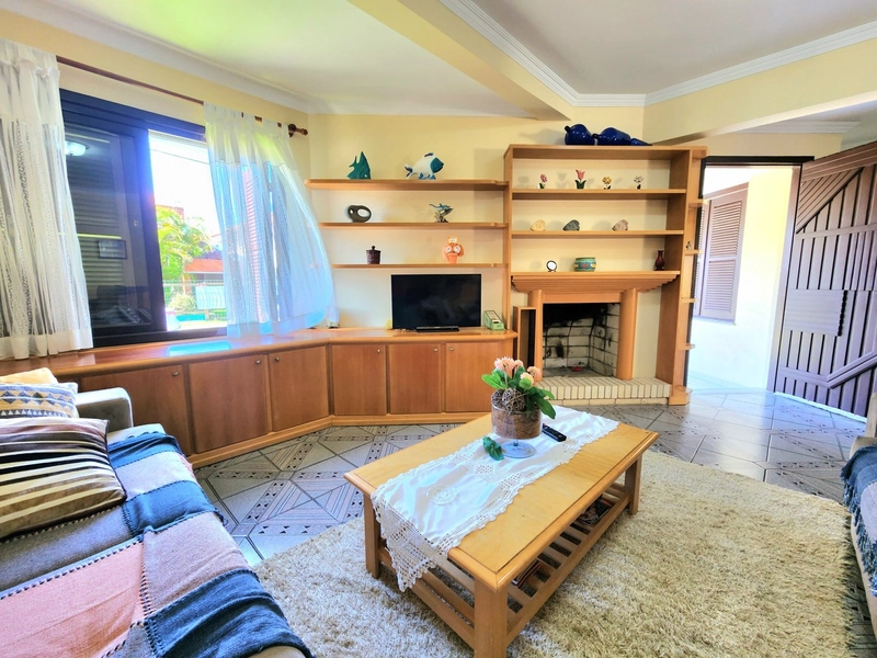 BELÍSSIMO SOBRADO A VENDA EM CAPÃO NOVO!: 9ª foto da galeria de imagens do imóvel