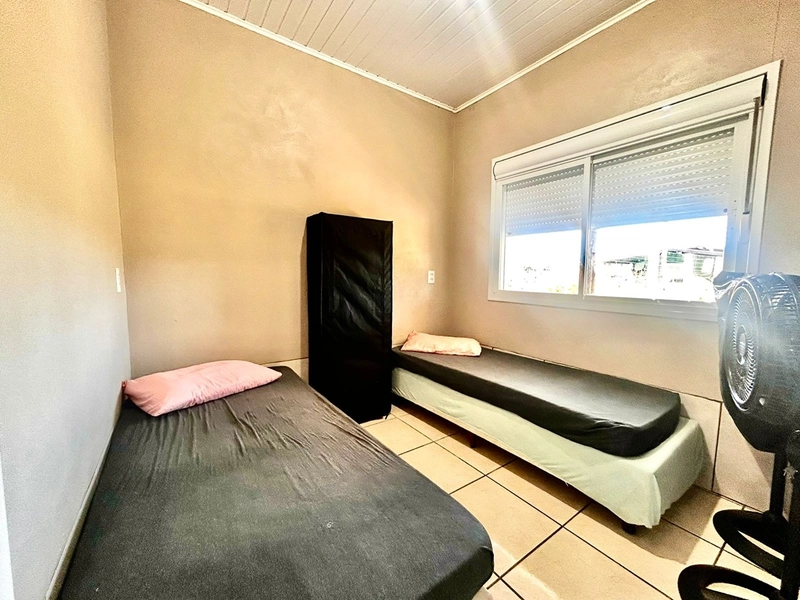 Casa Mobiliada com 2 Dormitórios em Capão Novo: 12ª foto da galeria de imagens do imóvel