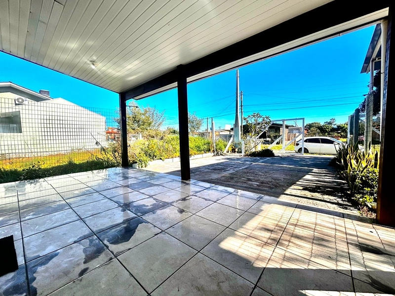 Casa Mobiliada com 2 Dormitórios em Capão Novo: 4ª foto da galeria de imagens do imóvel