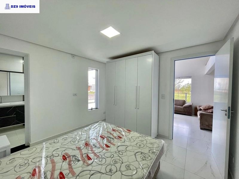 MAGNÍFICA CASA DE ESQUINA COM PISCINA E VISTA PARA O MAR: 8ª foto da galeria de imagens do imóvel