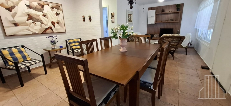 BELÍSSIMA CASA EM LOCALIZAÇÃO PRIVILEGIADA: 9ª foto da galeria de imagens do imóvel