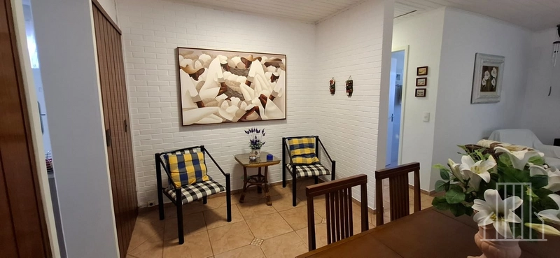 BELÍSSIMA CASA EM LOCALIZAÇÃO PRIVILEGIADA: 11ª foto da galeria de imagens do imóvel