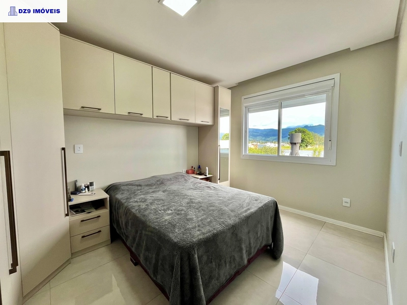 Apartamento + Pavilhão com Mecânica em Área Ampla!: 10ª foto da galeria de imagens do imóvel