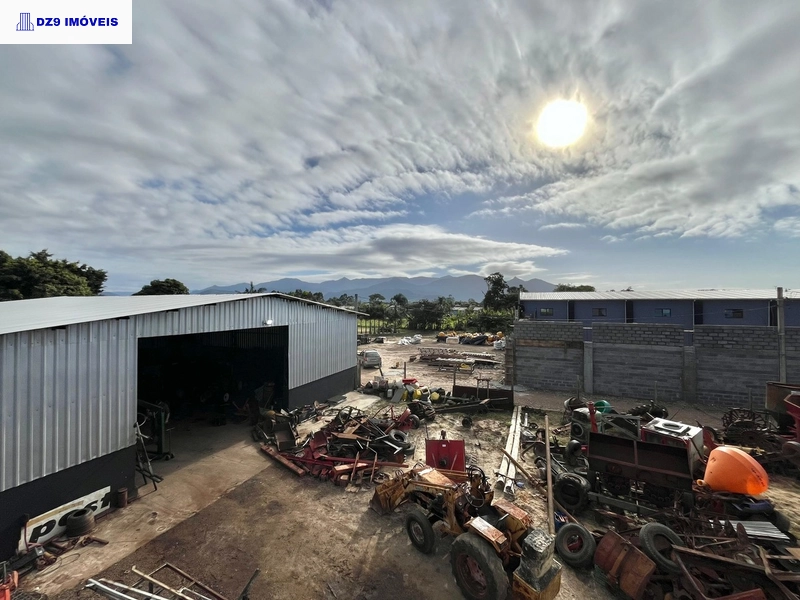 Apartamento + Pavilhão com Mecânica em Área Ampla!: 26ª foto da galeria de imagens do imóvel