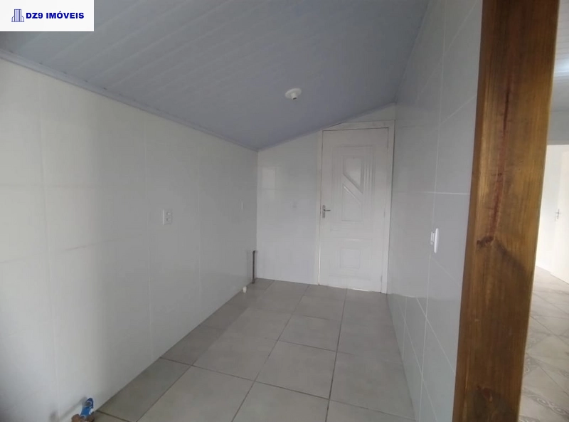 Casa para Aluguel Anual em Capão Novo – Posto 06: 9ª foto da galeria de imagens do imóvel