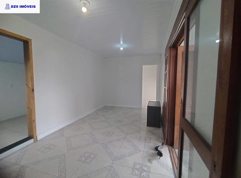 Casa para Aluguel Anual em Capão Novo – Posto 06: 6ª foto da galeria de imagens do imóvel