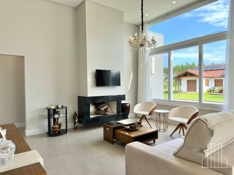 LINDA CASA EM CONDOMÍNIO FECHADO EM ATLÂNTIDA - XANGRILÁ: 6ª foto da galeria de imagens do imóvel