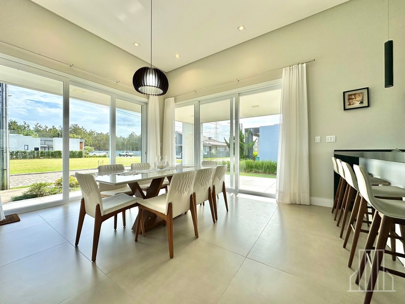 LINDA CASA EM CONDOMÍNIO FECHADO EM ATLÂNTIDA - XANGRILÁ: 7ª foto da galeria de imagens do imóvel