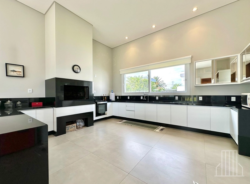 LINDA CASA EM CONDOMÍNIO FECHADO EM ATLÂNTIDA - XANGRILÁ: 9ª foto da galeria de imagens do imóvel