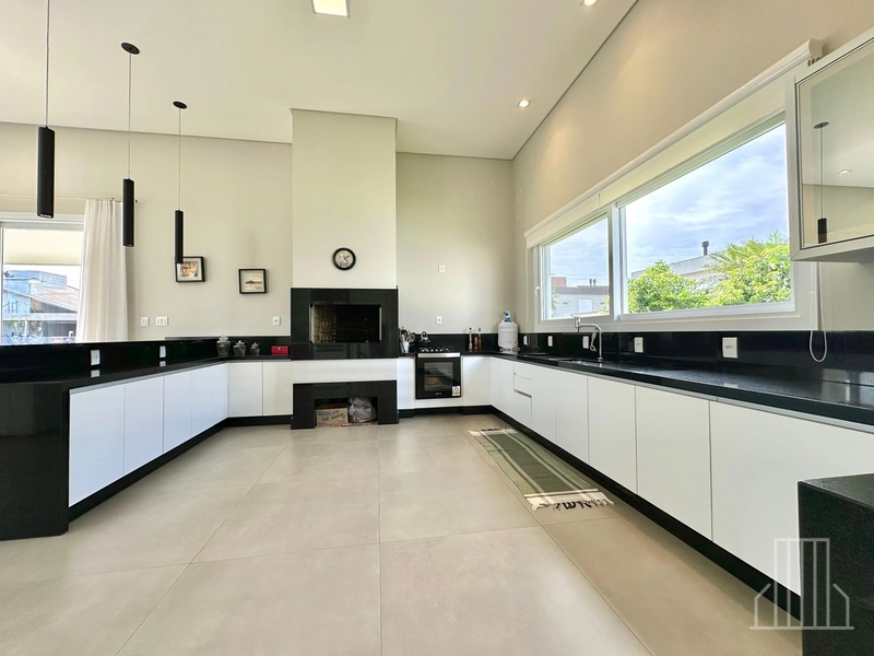 LINDA CASA EM CONDOMÍNIO FECHADO EM ATLÂNTIDA - XANGRILÁ: 11ª foto da galeria de imagens do imóvel