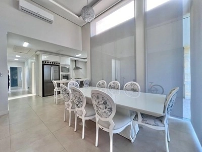 ESPETACULAR CASA NO CONDOMÍNIO CONDADO DE CAPÃO: 5ª foto da galeria de imagens do imóvel