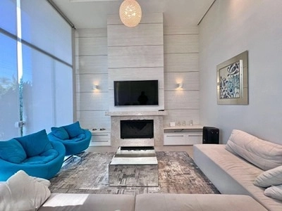 ESPETACULAR CASA NO CONDOMÍNIO CONDADO DE CAPÃO: 7ª foto da galeria de imagens do imóvel